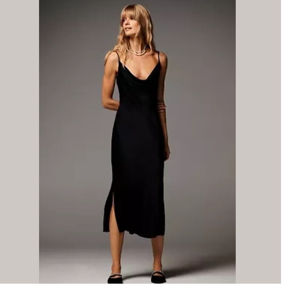 THE ELYSE SLIP DRESS - Picture 1 of 16